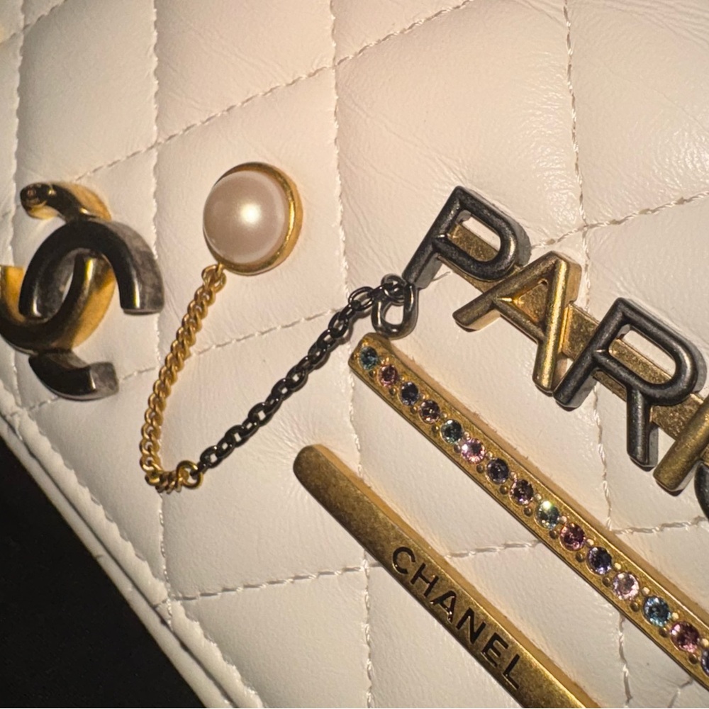 Chanel Paris Coco Runway Wallet On Chain White Lambskin WOC Full Set - Picture 10 of 14